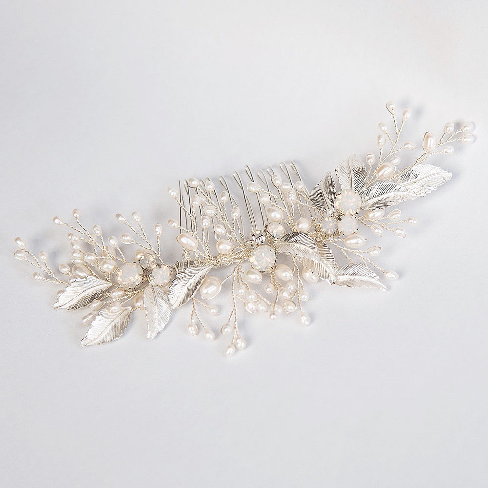 Moonstone haircomb