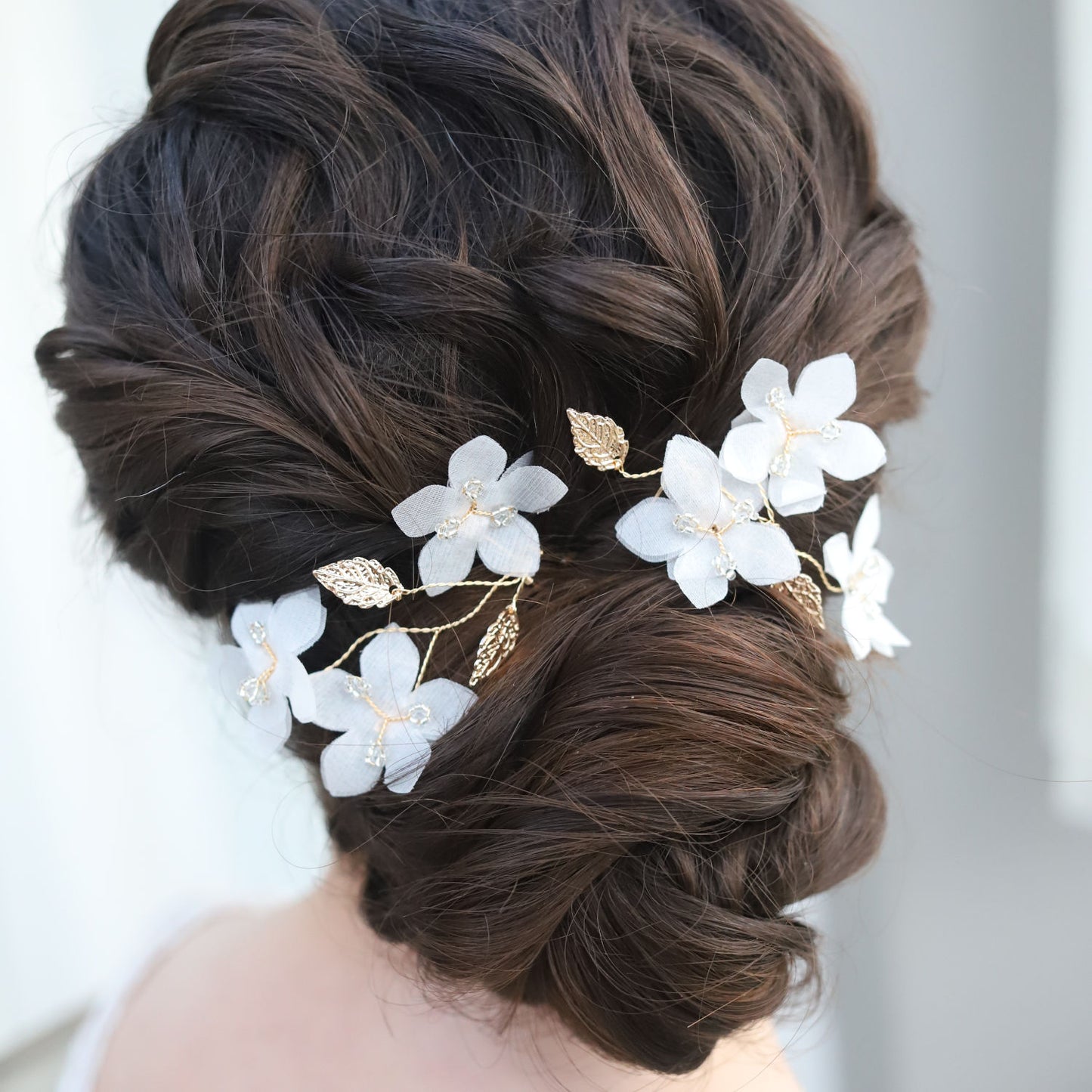 MAGNOLIA BLOSSOM hair pins
