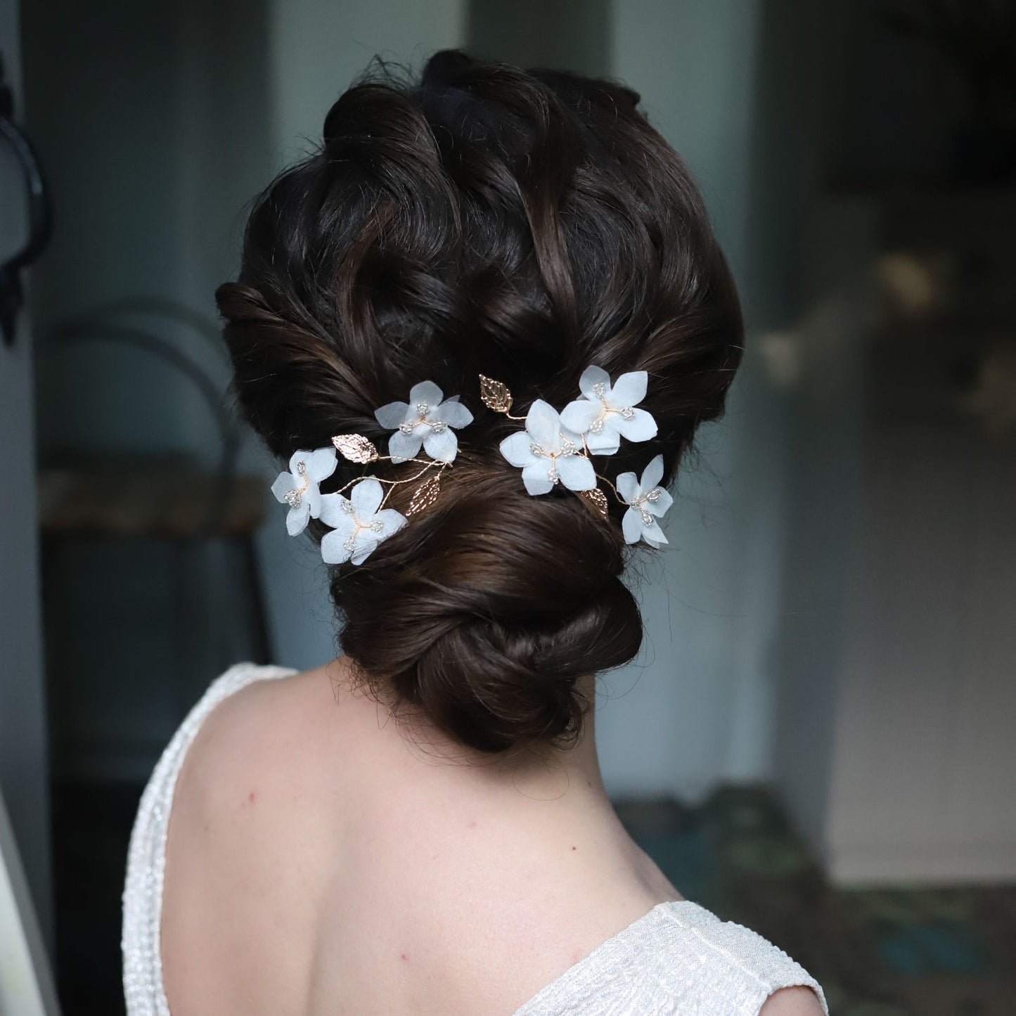 MAGNOLIA BLOSSOM hair pins