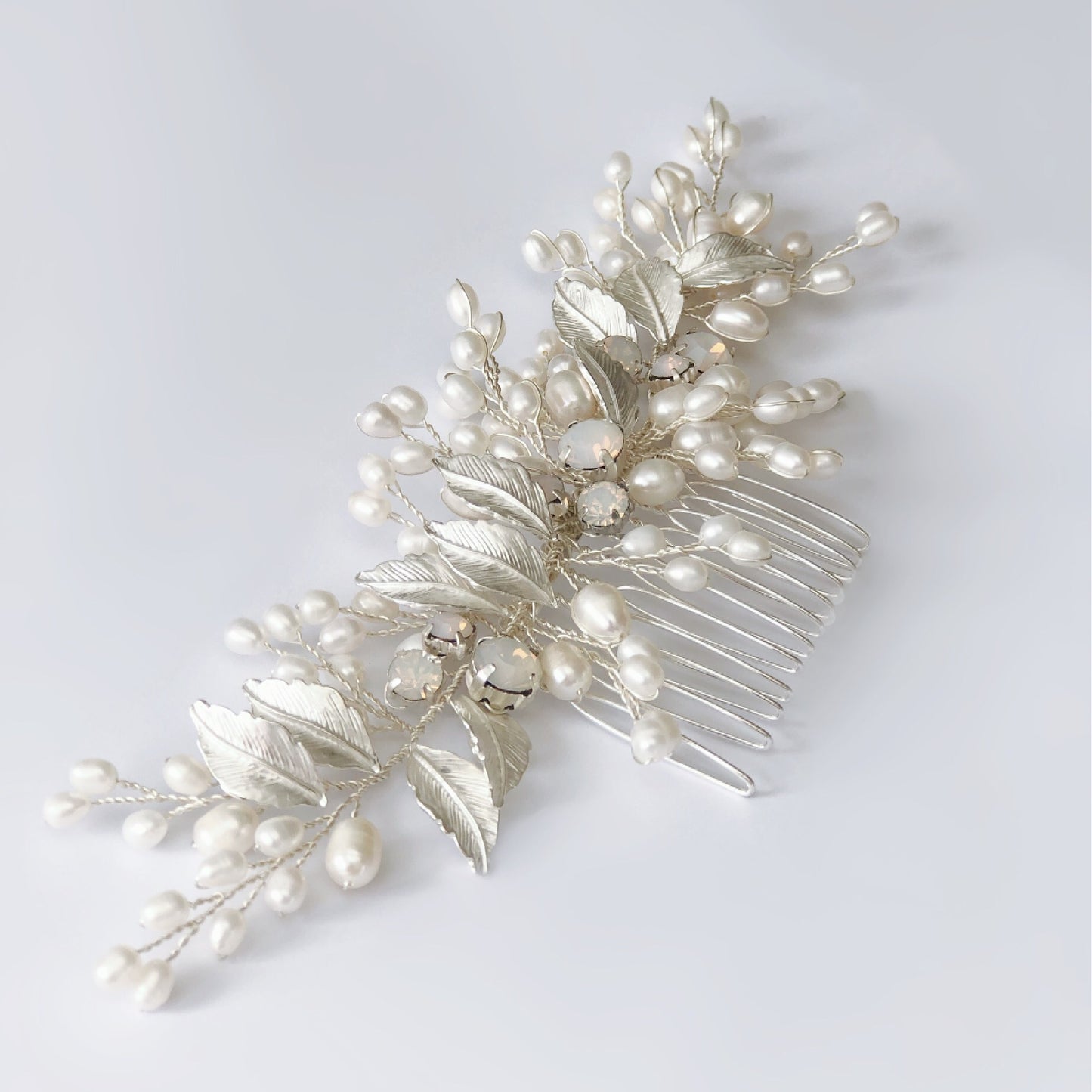 Moonstone haircomb