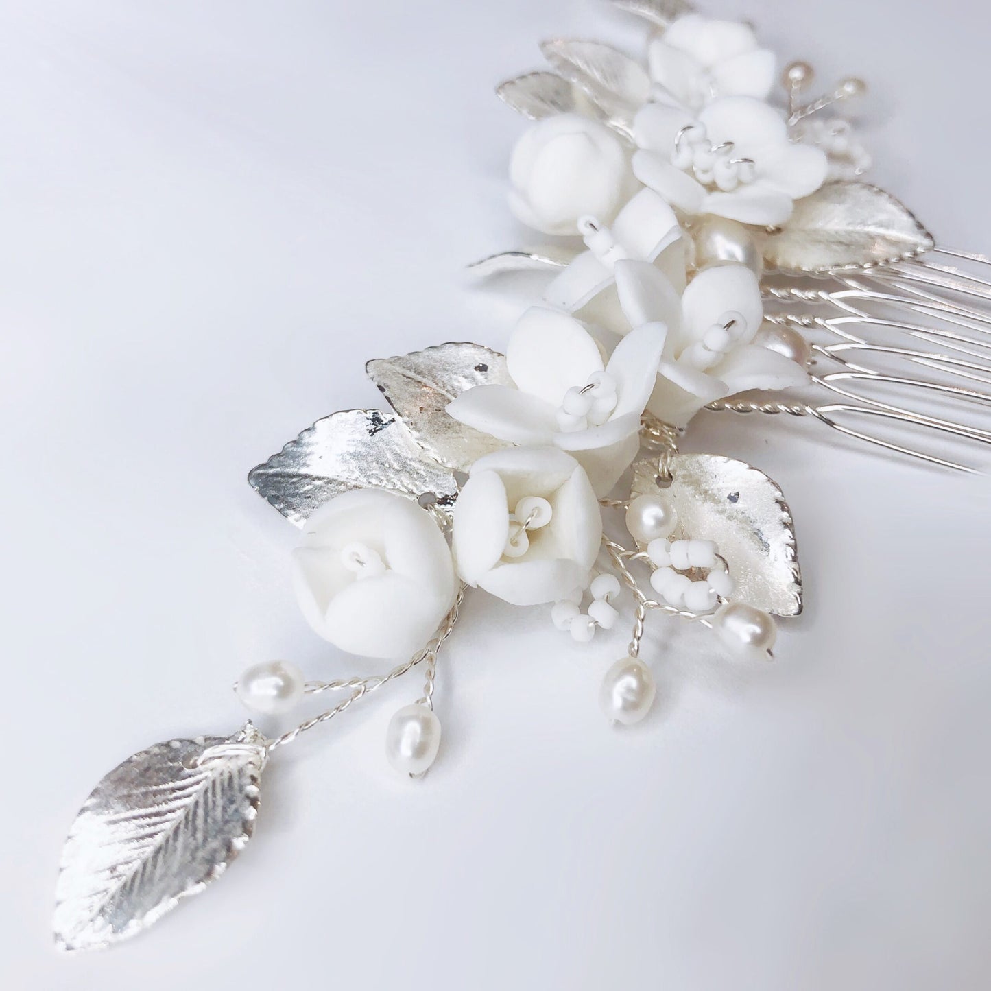 Primrose haircomb
