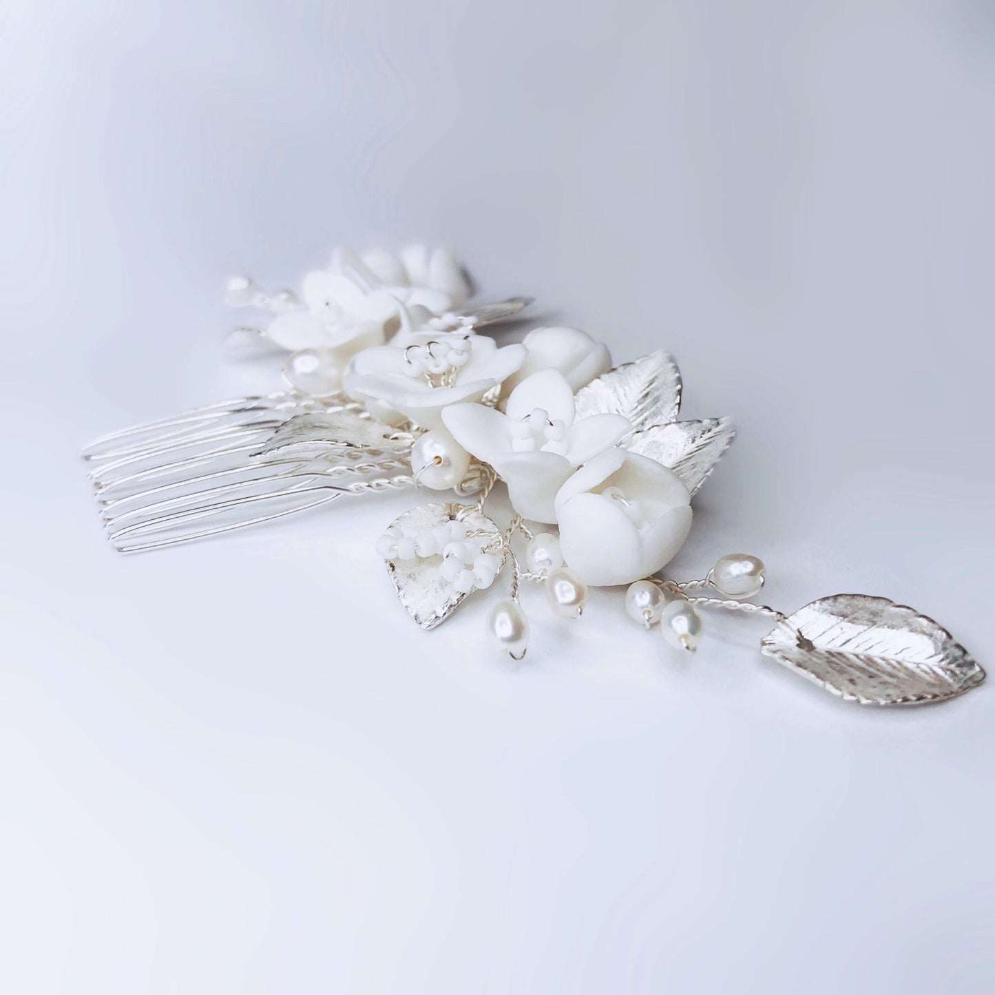 Primrose haircomb